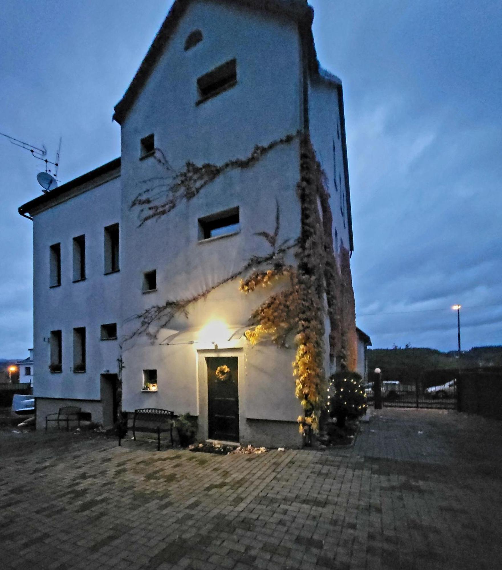 Penzion Bazalka Jablonec nad Nisou Eksteriør bilde